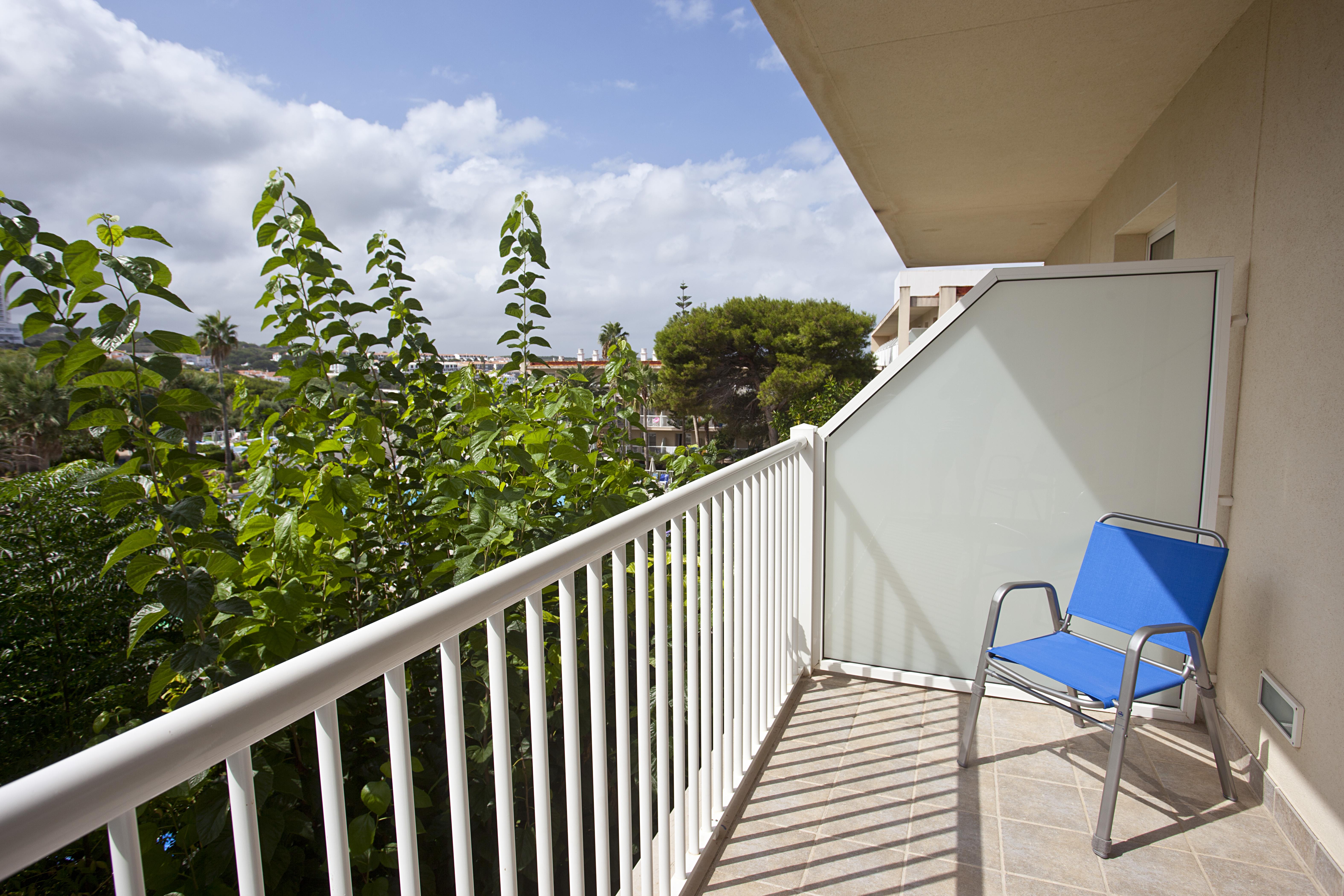 Club Hotel Aguamarina Arenal d'en Castell Exterior photo