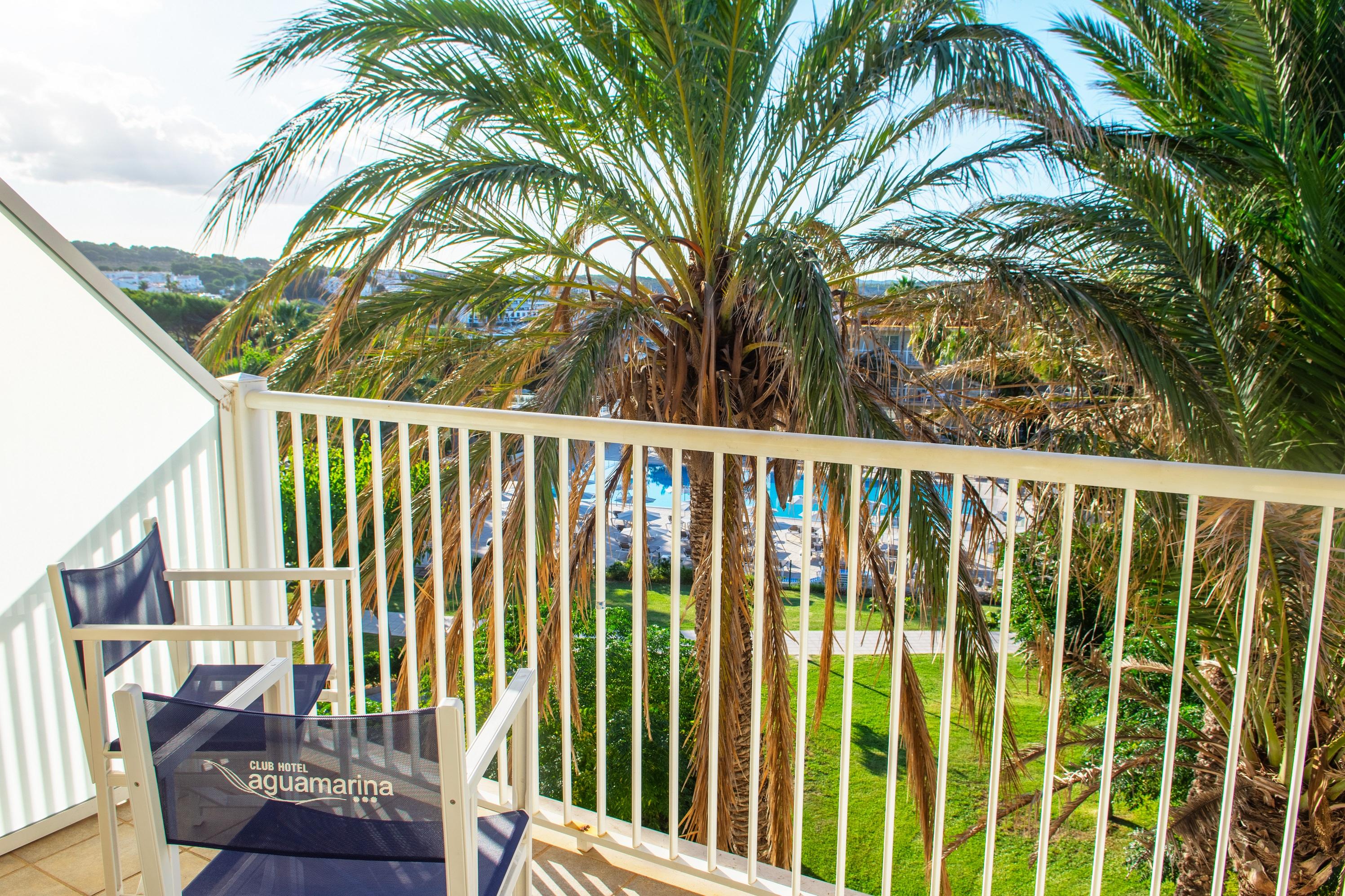 Club Hotel Aguamarina Arenal d'en Castell Exterior photo